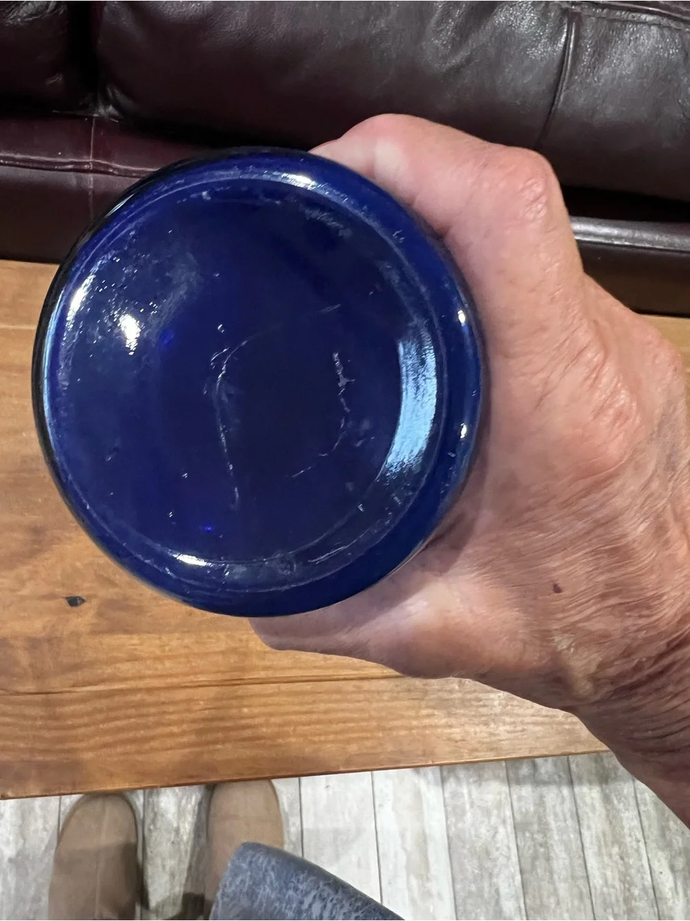 Studio Nova embossed pattern bud case. Beautiful cobalt blue glass.